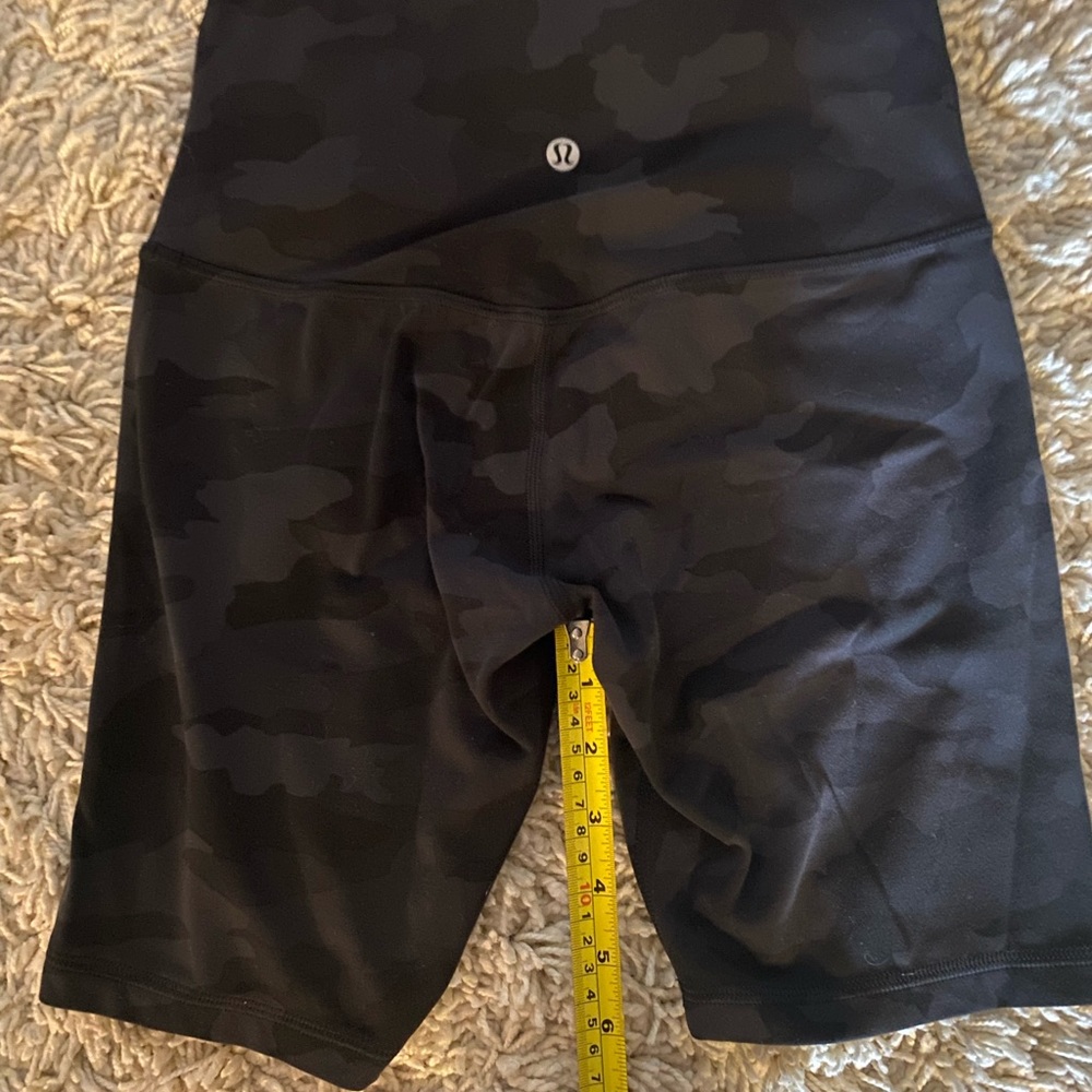 Lululemon Align Short size 6